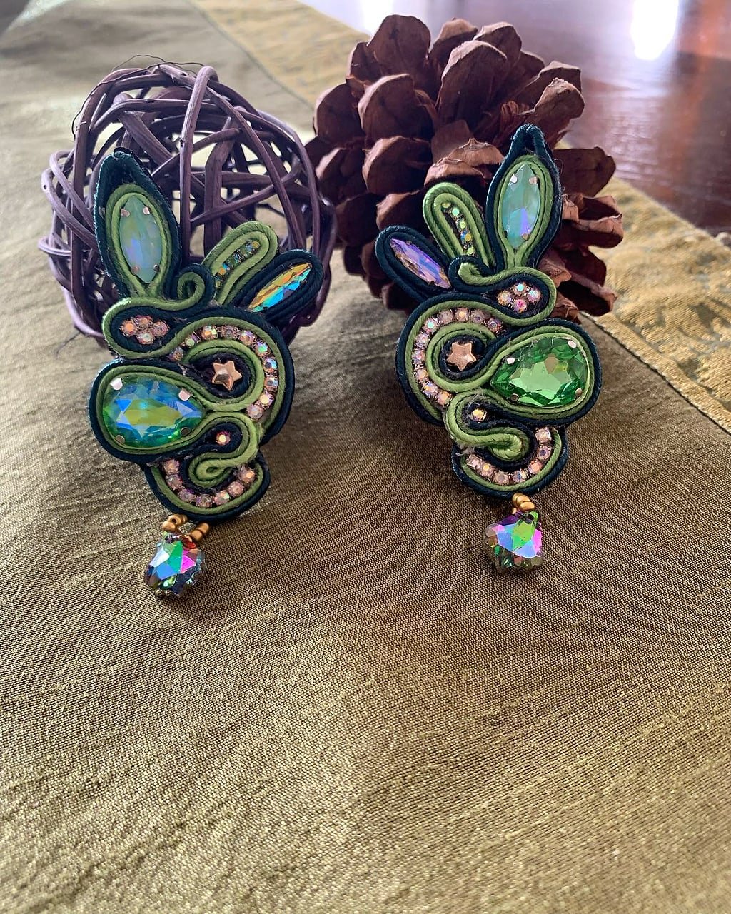 Aros soutache tonos verdes
