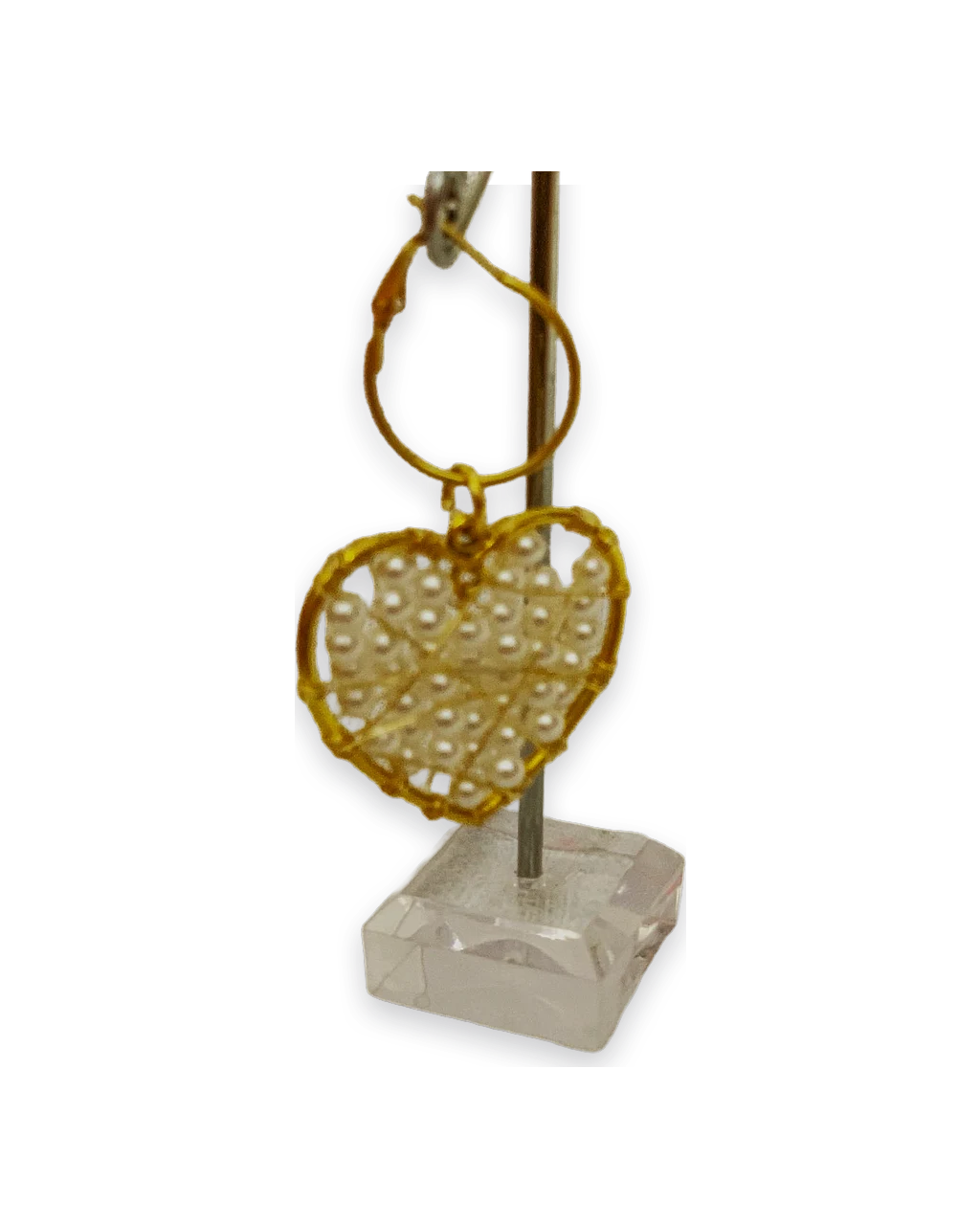 Colgante corazón de perlas dorado
