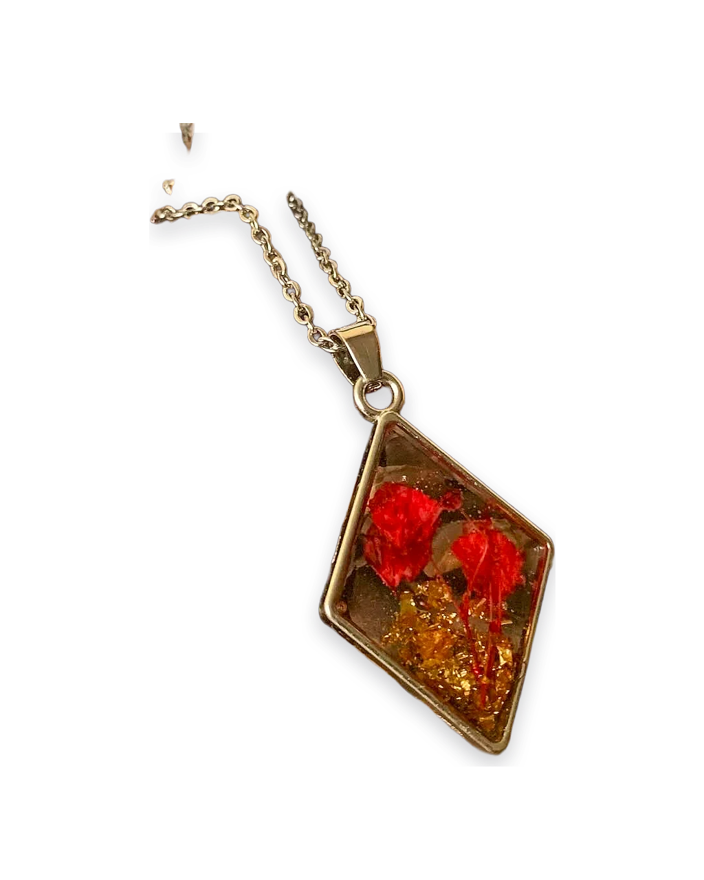 Colgante rombo de resina con flores rojas